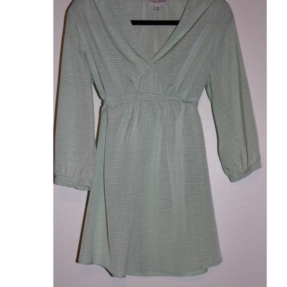 Quarter sleeve dress